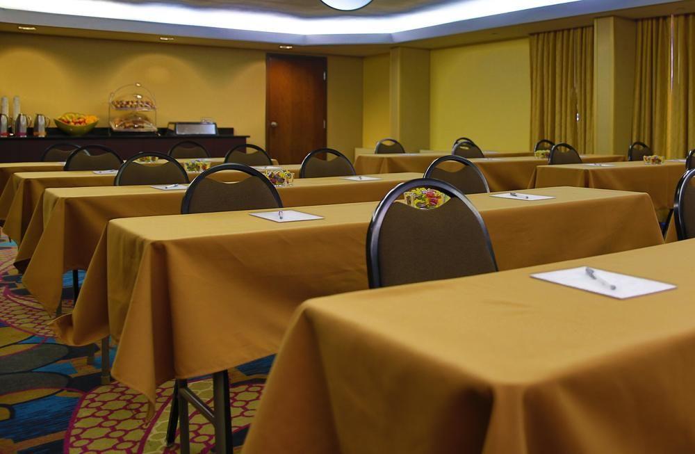 Comfort Inn Dallas North Love Field Airport Bagian luar foto
