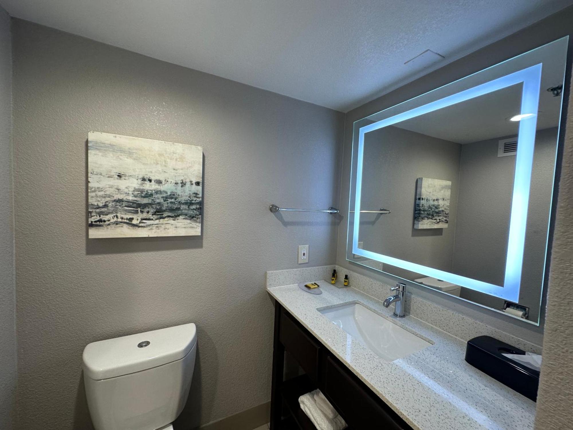 Comfort Inn Dallas North Love Field Airport Bagian luar foto